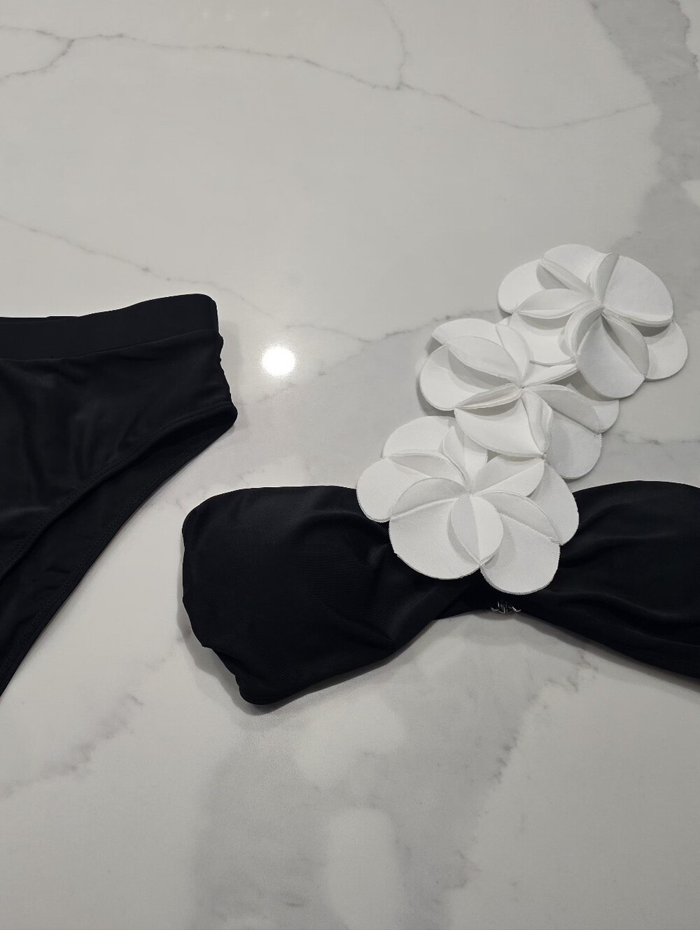 Chic Black Bikini Set White 3D Flower Bandeau Top High Waist Swimsuit Size M